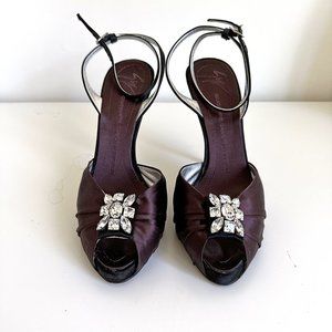 Giuseppe Zanotti Design Embellished Slingback Pumps